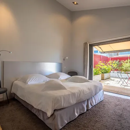 Lafitenia Hotel 5*